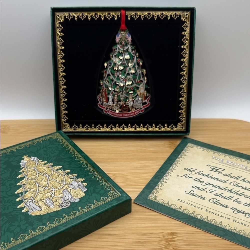 2008 White House Historical Association Christmas Ornament - Picture 2 of 6